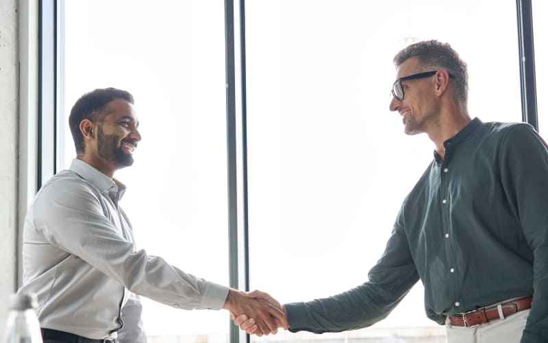 cuanto ganan los que estudian marketing