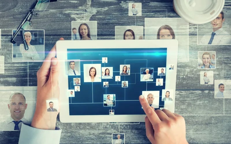 te-interesa-construir-una-red-de-contactos-solida